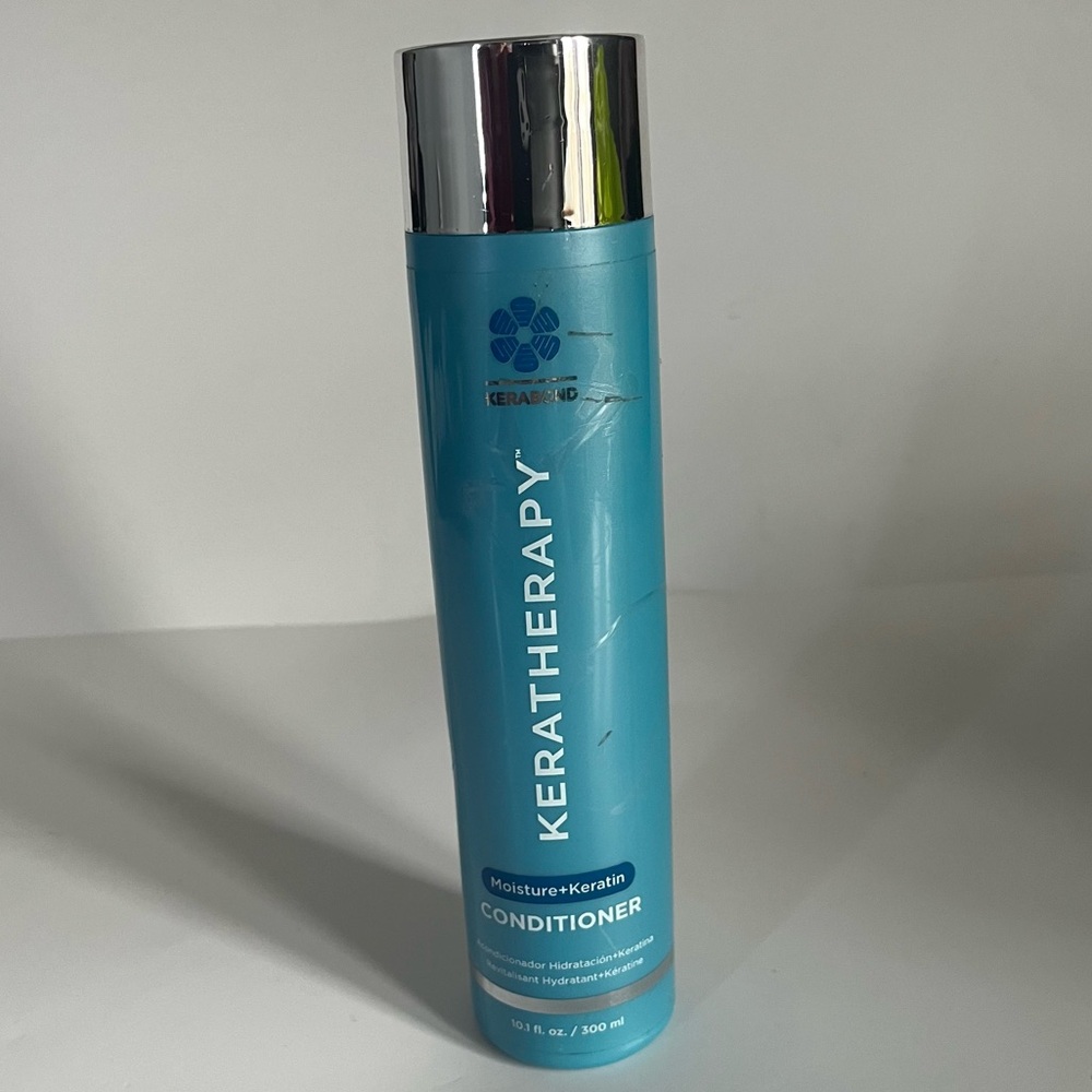 Keratherapy Moisture + Keratin Conditioner